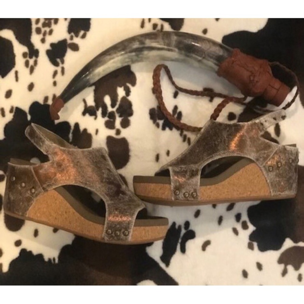 Corkys Pasture Wedge Women's Sandals Hair - On Cowhide‎ Western Size 9 New - Picture 2 of 5